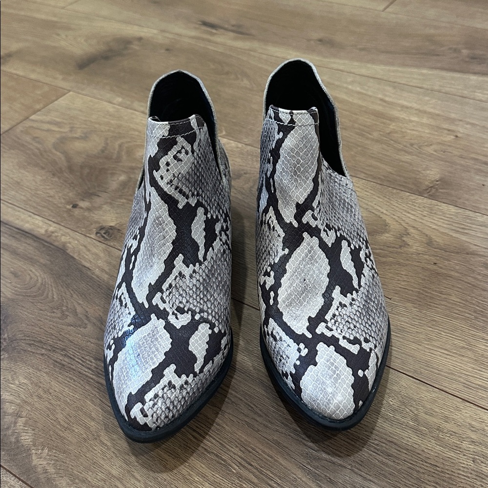 Madden girl Snakeskin Pattern Ankle Boots